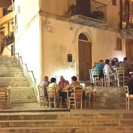 Ficomoro Apartment *